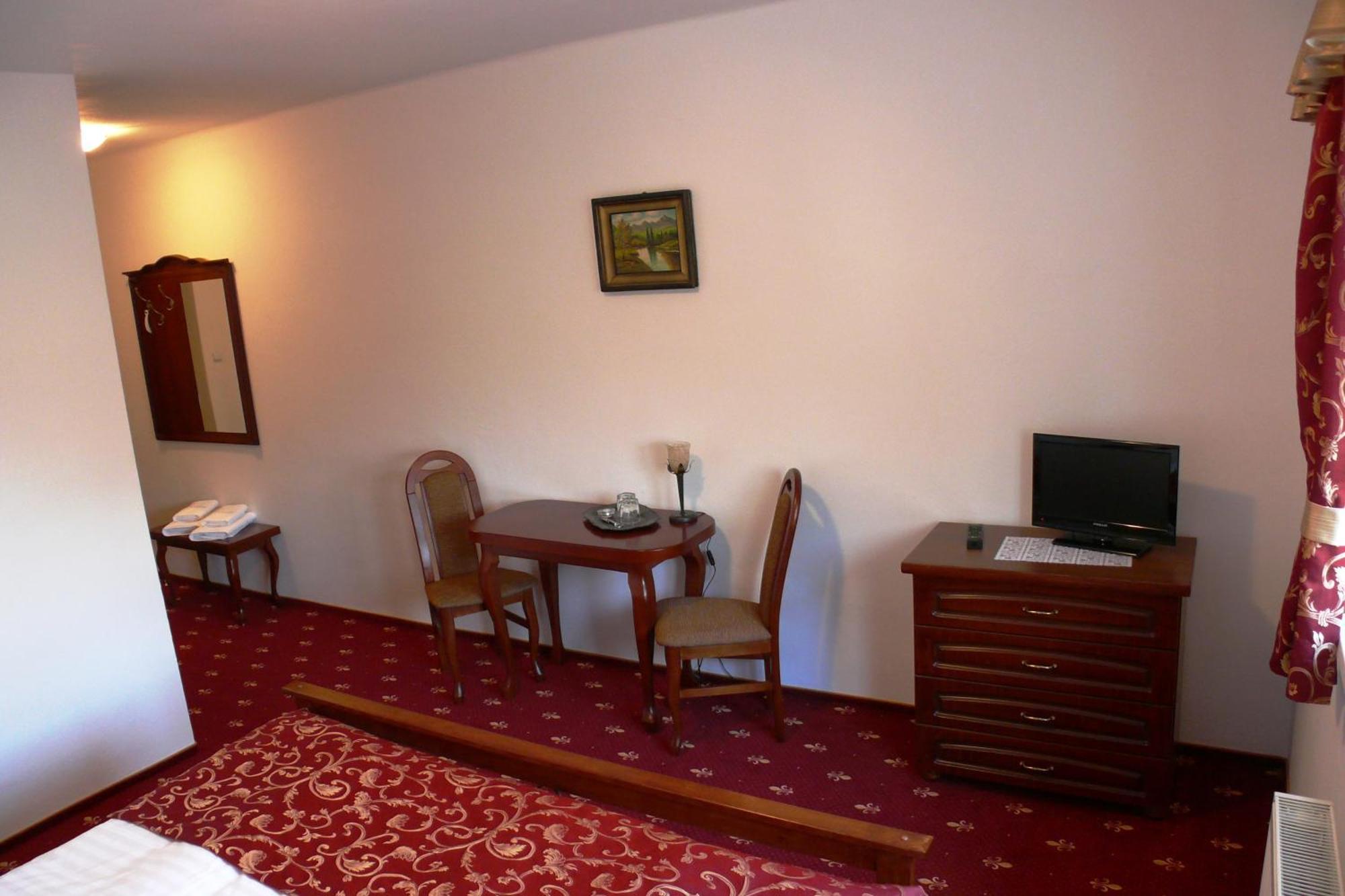 Svatojansky Kastiel Hotel Liptovsky Jan Phòng bức ảnh