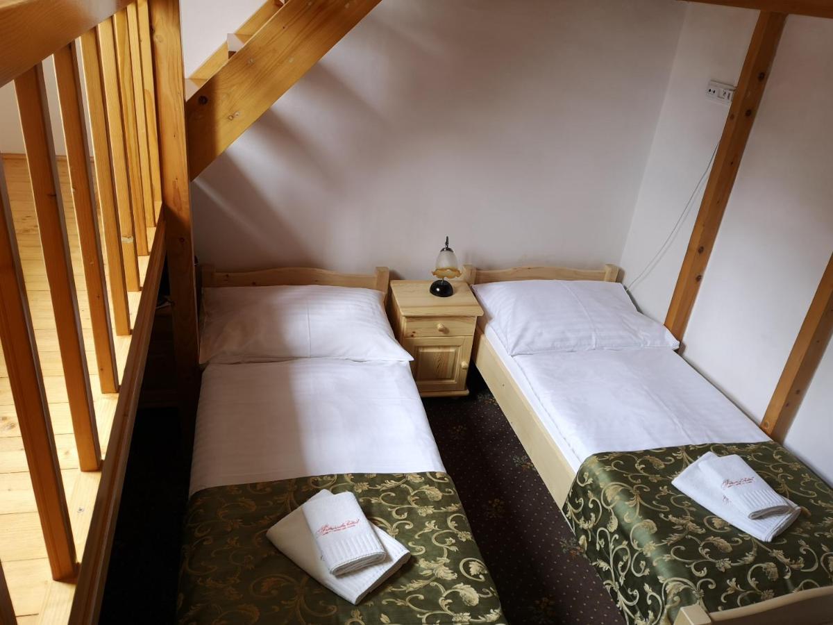Svatojansky Kastiel Hotel Liptovsky Jan Ngoại thất bức ảnh